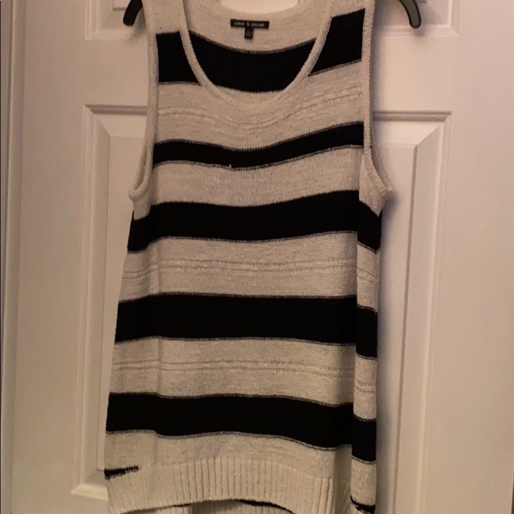 Cable & Gauge XL sleeveless sweater